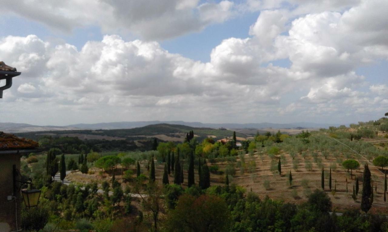 Casa Vacanze "Nonna Vela" Petroio エクステリア 写真